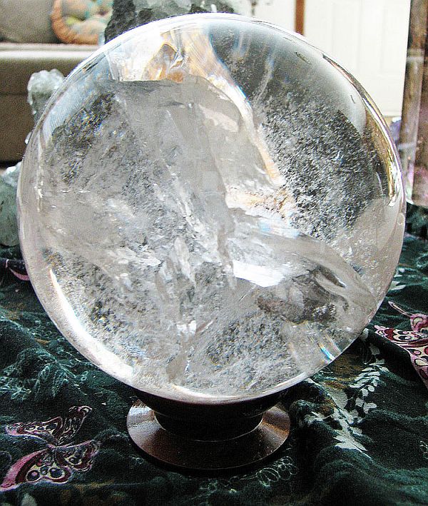 lemurian_crystal_ball