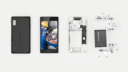 fairphone-assembly