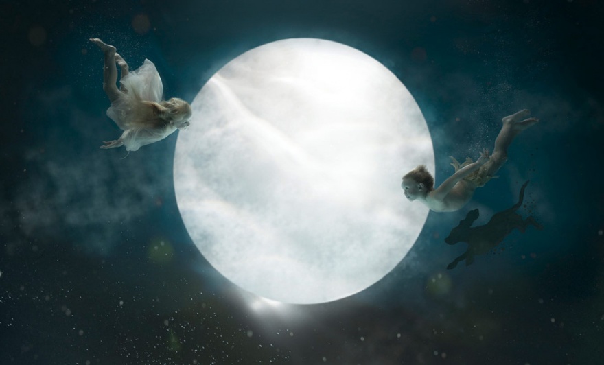 Super Full Moon in Gemini, December 3/4, 2017 supermoon
