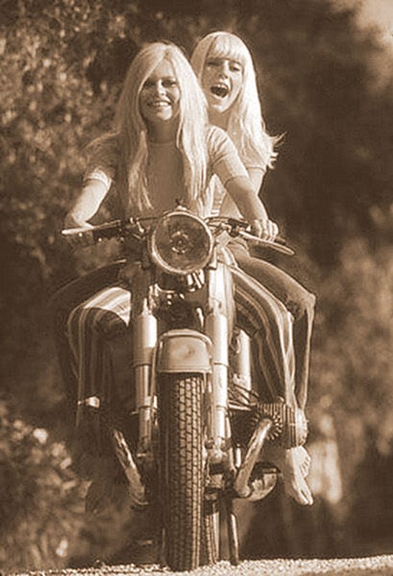 Wild and Free! Lunar Eclipse in Aquarius, 7th August wild and free 3