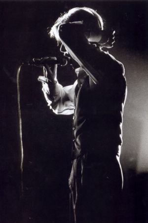 Allow yourself to be inspired by others. dbowie