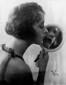 constance_talmadge_by_lumiere_1921