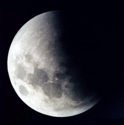 midway_lunar_eclipse