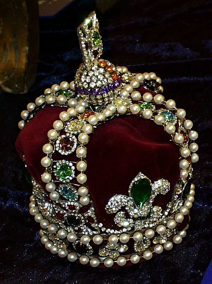 jewels_in_crown