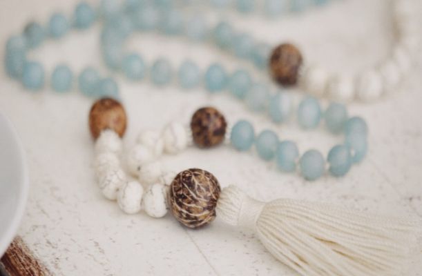 Mantra Meditation: Using Prayer Beads and the Gayatri Mantra