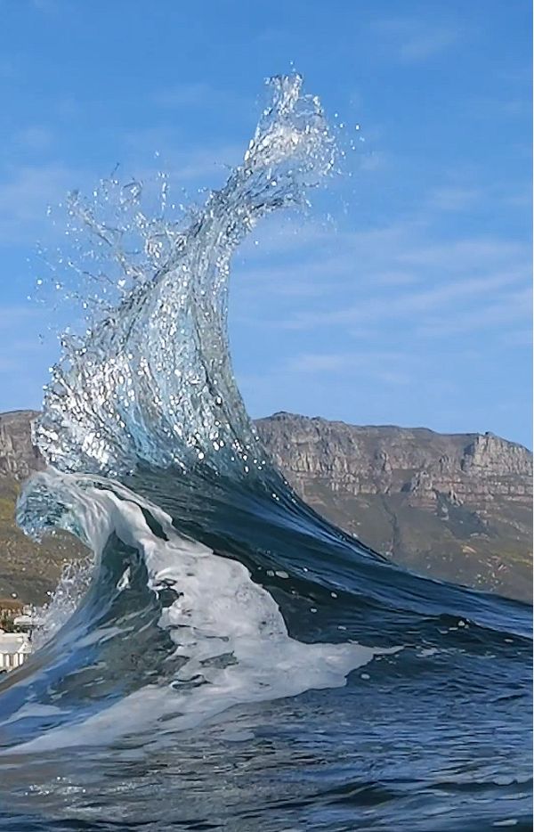 Let's ride the waves, baby! Let's ride the waves, baby!