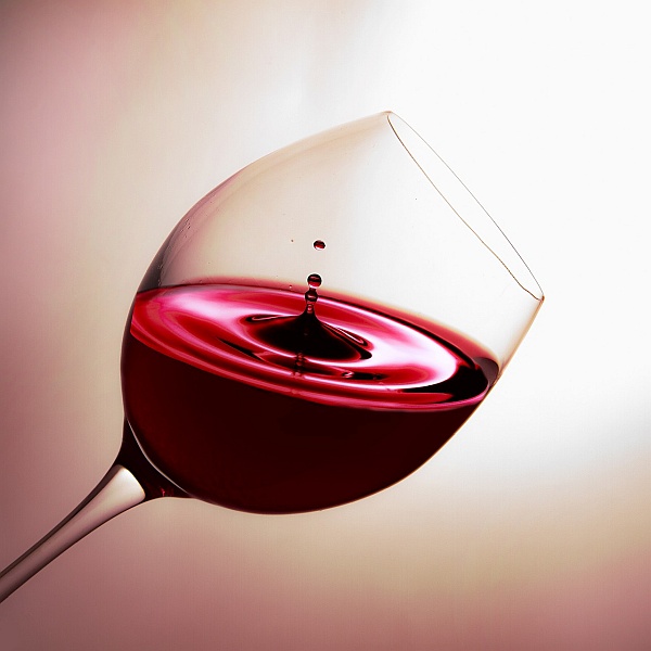 5 Surprising Health Benefits Of Wine