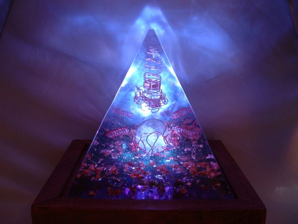 Orgone & Orgonite Pyramids