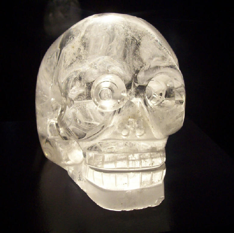 paris_crystal_skull