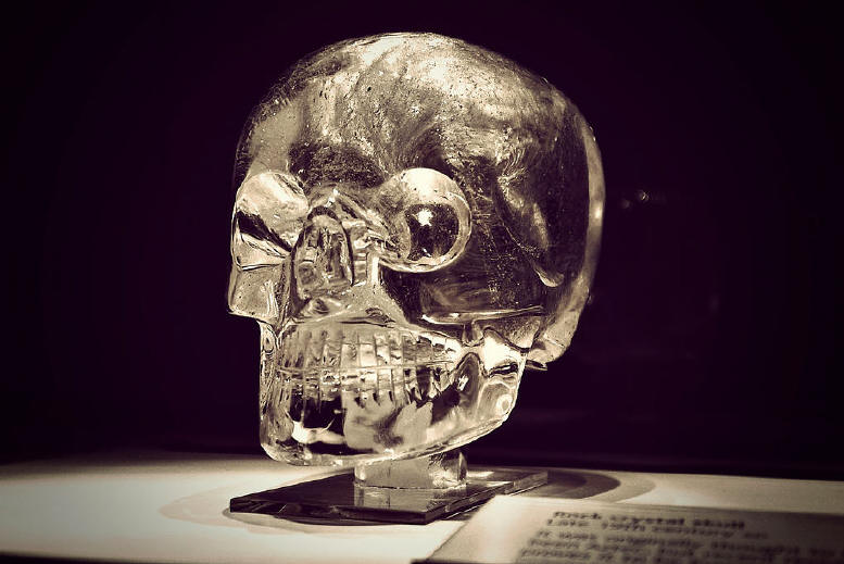 london_crystal_skull