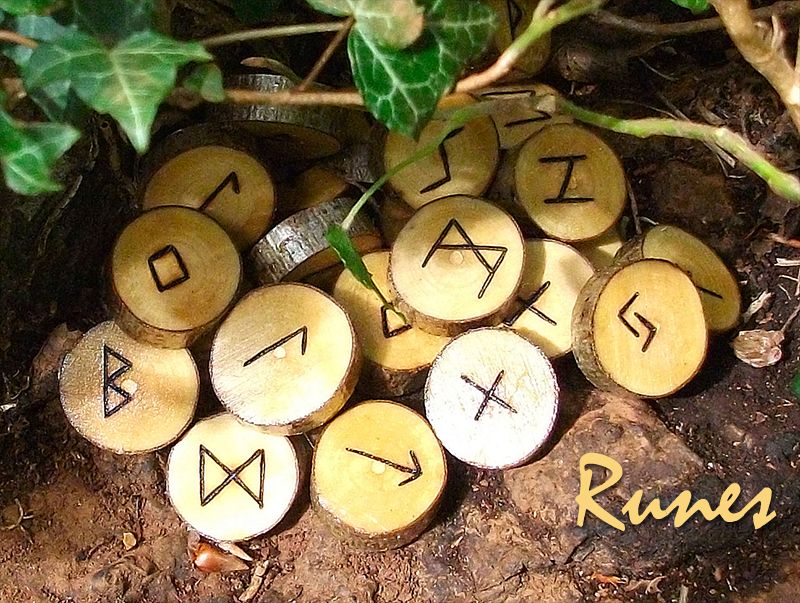 rune-divination