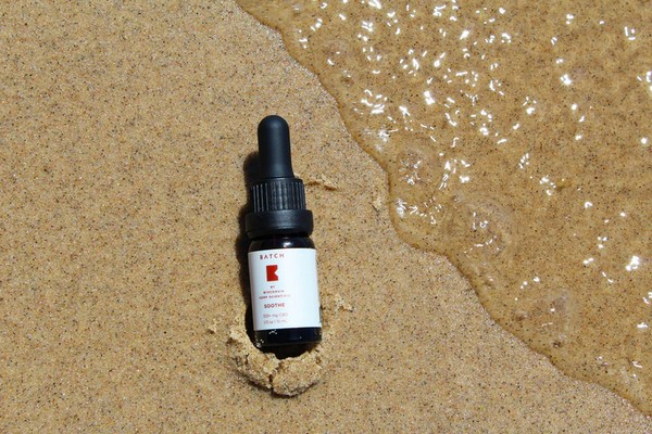 6 Reasons To Ditch Your Sleeping Pills And Try CBD