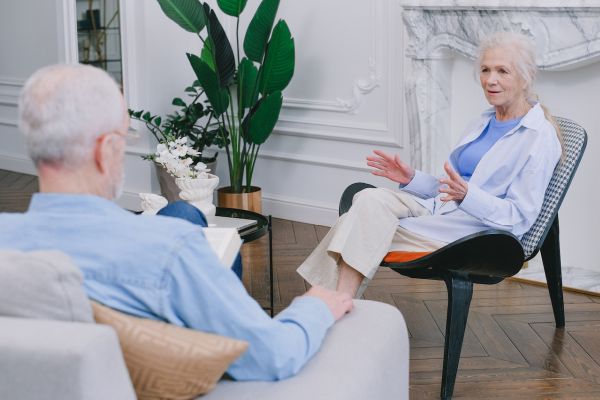 5 Approaches to Enhancing Mental Health and Resilience in Seniors