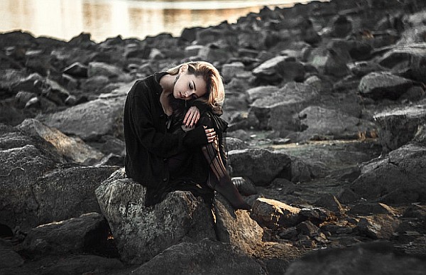 How Stress Changes Our Genes (+ 5 Things We Can Do About It) How Stress Changes Our Genes (+ 5 Things We Can Do About It)