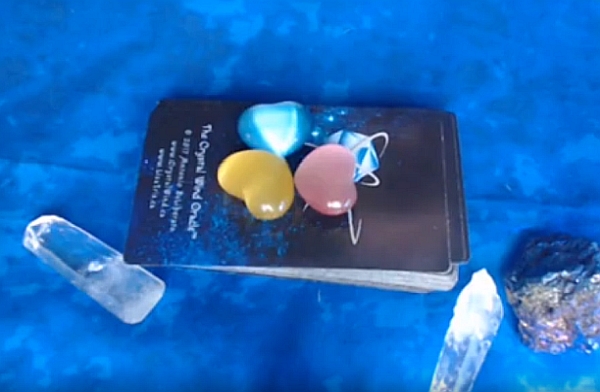 Weekly Oracle Card Reading April 1-7, 2019