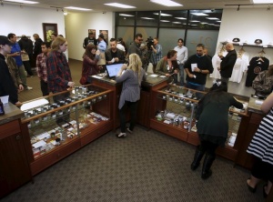 Marijuana Sales In Oregon Break Records With $11 Million In First Week Of Legalization
