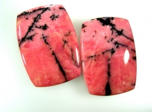 Rhodonite–Featured Stone (August 1st-14th)