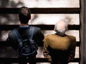 3 Ways That Being Kind Can Slow Ageing