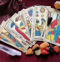 Incorporating Crystals Into Your Tarot Practice