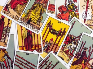 Can Tarot Card Reading Help You With Your Love Life?
