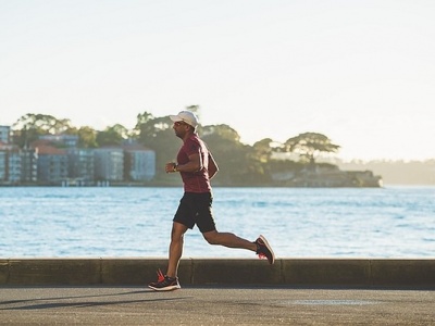 3 Ways Mindful Jogging Makes You Calmer and Happier