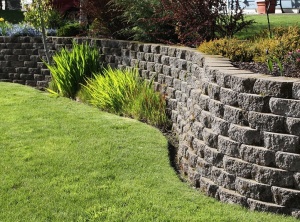 Retaining Wall Stones: What exactly are These Walls and Their Key Features?