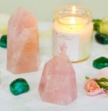 Love Rituals With Rose Quartz Points
