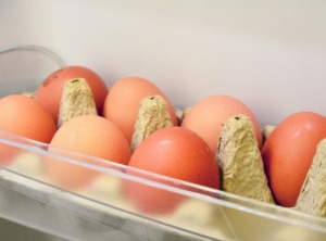 Why Do Americans Refrigerate Eggs?
