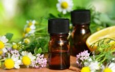 Essential Oils Stop Cancer in its Tracks