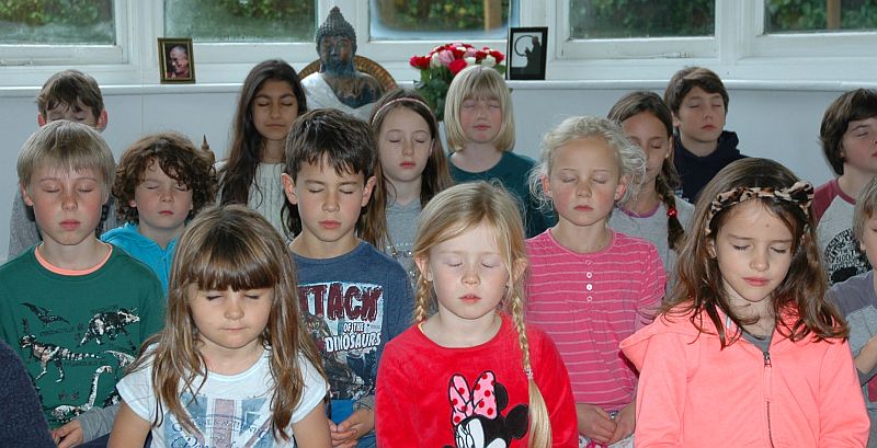 children meditating