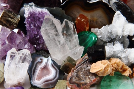 Metaphysical, Spiritual, Healing Uses Of Crystals And Stones