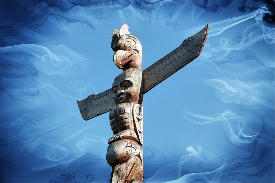 totem pole indian native culture