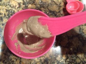 Simple Homemade Non-Toxic Toothpaste mixture