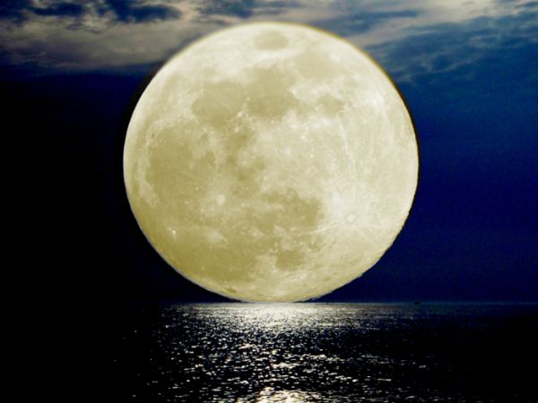Full Moon in Libra: Empowerment through Love Full Moon in Libra: Empowerment through Love