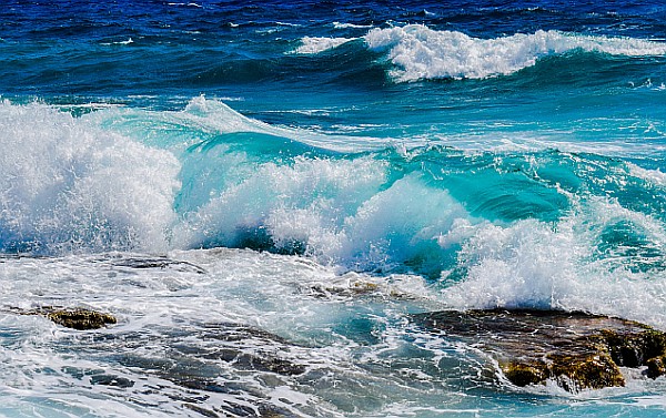 Strong Waves of Change Strong Waves of Change
