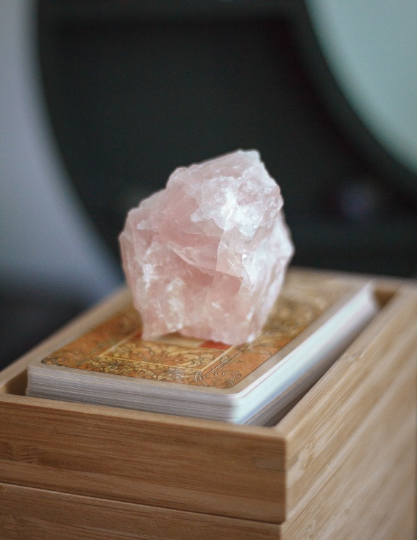 Incorporating Crystals Into Your Spiritual Fashion