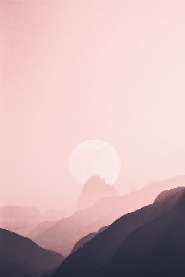 Divine Mother: There Is A Pink Fog Over Syria Divine Mother: There Is A Pink Fog Over Syria