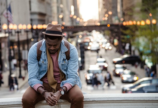 A Guide for Introverts: How to Deal with the Stress of Moving to Another Country a guide for introverts how to deal with the stress of moving to another country