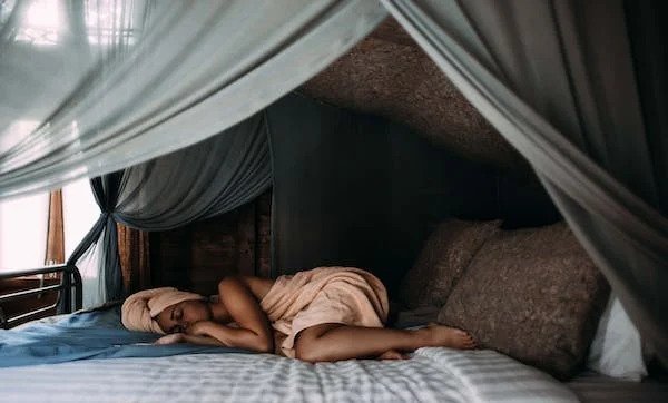 Easy Ways to Turn Your Bedroom into a Relaxing Retreat Easy Ways to Turn Your Bedroom into a Relaxing Retreat