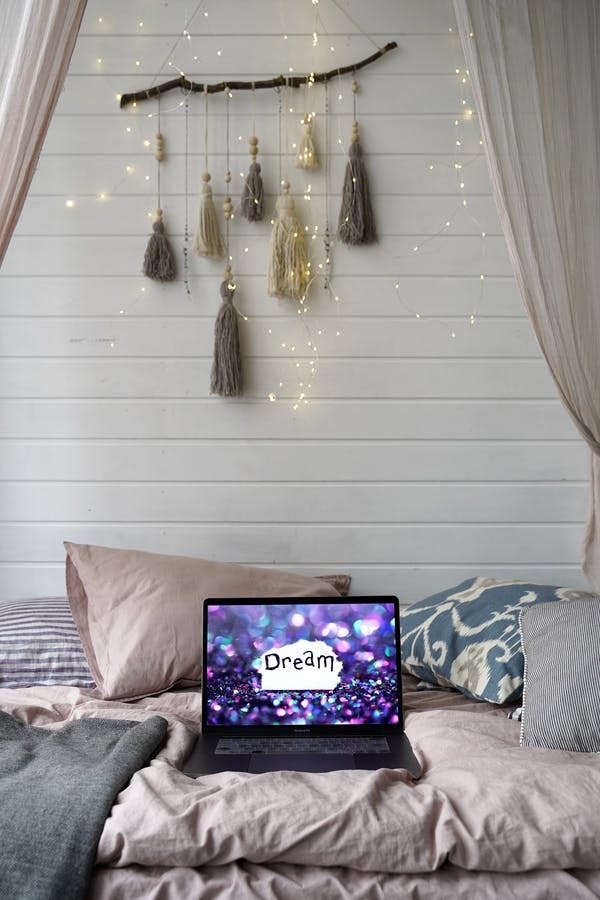 Easy Ways to Turn Your Bedroom into a Relaxing Retreat Easy Ways to Turn Your Bedroom into a Relaxing Retreat