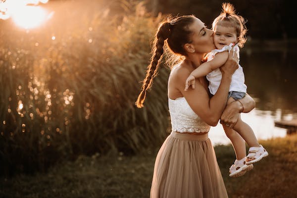 Useful Tips on How to Balance Daily Life as a Single Mom Useful Tips on How to Balance Daily Life as a Single Mom