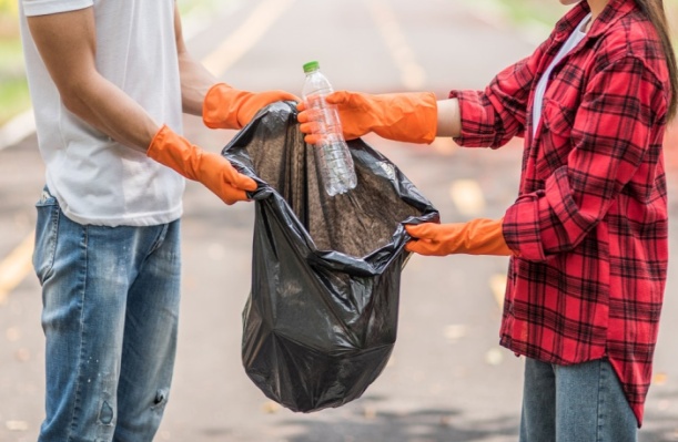 8 Low-Effort Ways to be More Eco-Friendly While at University 8 Low-Effort Ways to be More Eco-Friendly While at University