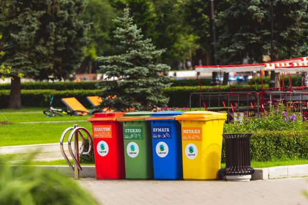 Top Reasons Why You Should Consider Skip Bin Hire for Your Next Clean-Up Project