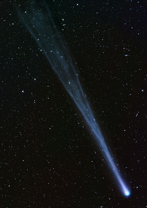 ison_tail_strip