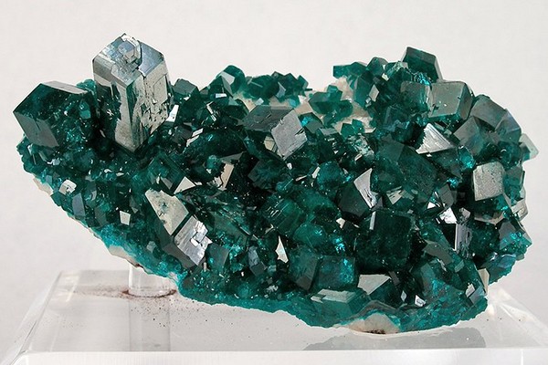 calcite dioptase