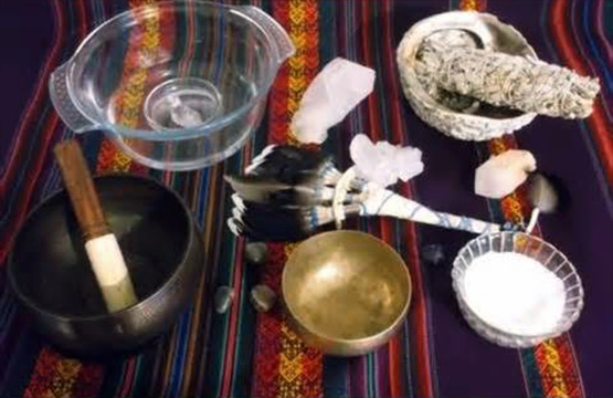 How to Clean, Cleanse, Charge, Activate and Program Your Crystals crystal_glow