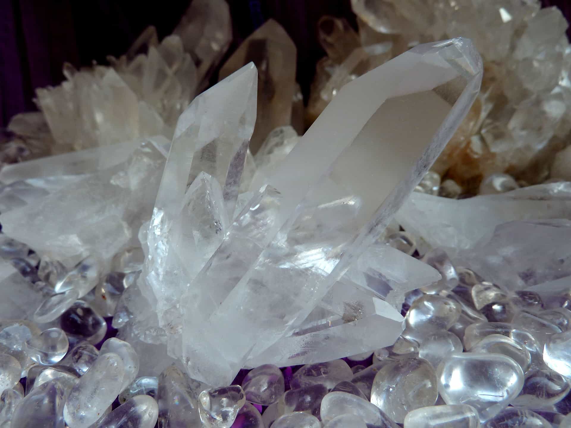 How To Clean Raw Mined Quartz rock crystal