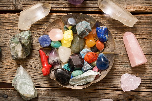 5 Essential Healing Crystals to Shop Right Now 5 Essential Healing Crystals to Shop Right Now