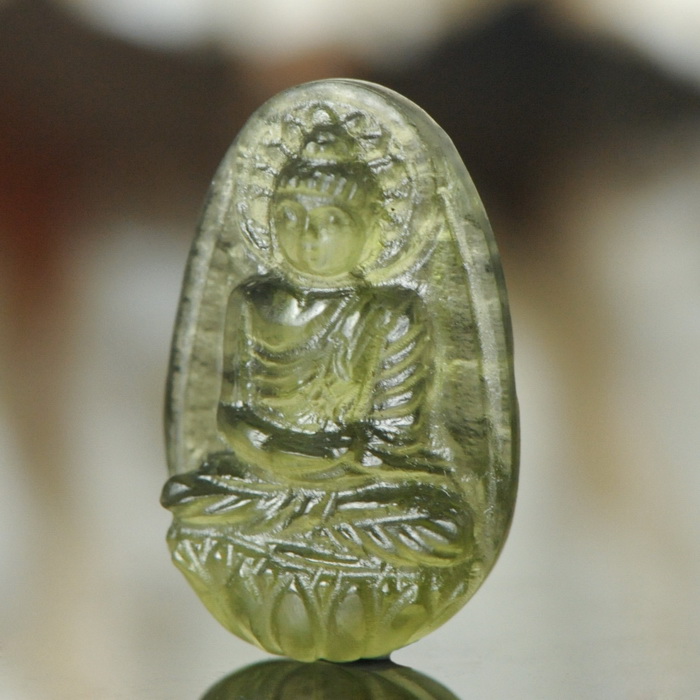 moldavite_buddha