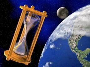 hourglass_earth